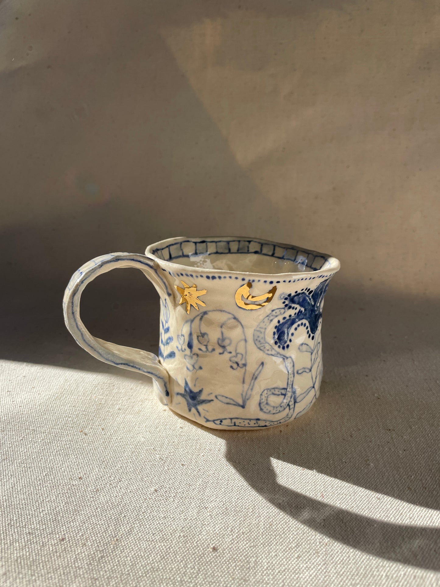 Doodle Mug - The Heron and the Snake