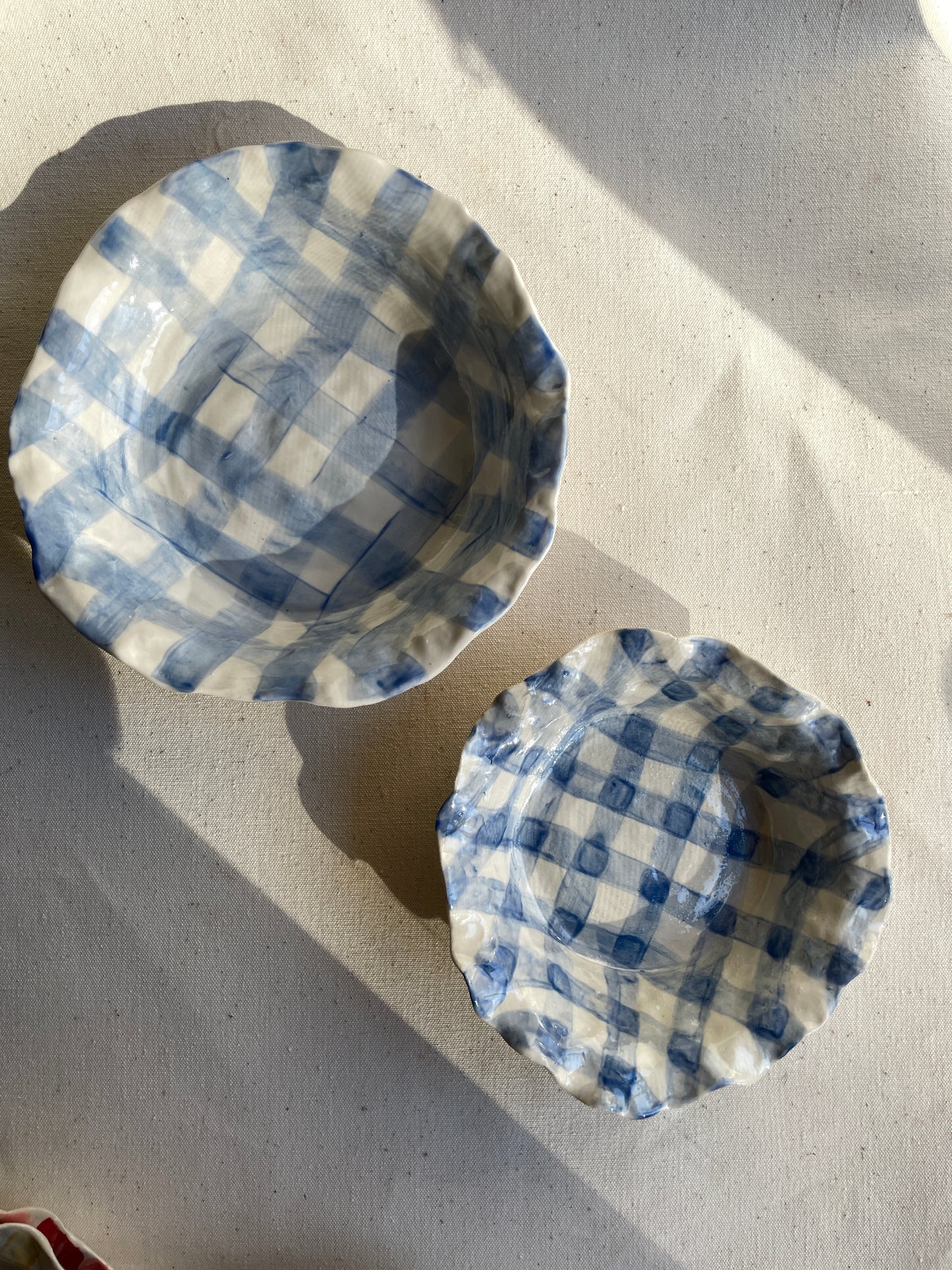 Flutter Bowl Large - Blue Gingham