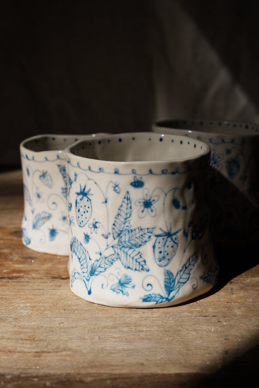 Strawberry Garden Cup (Limited Edition)