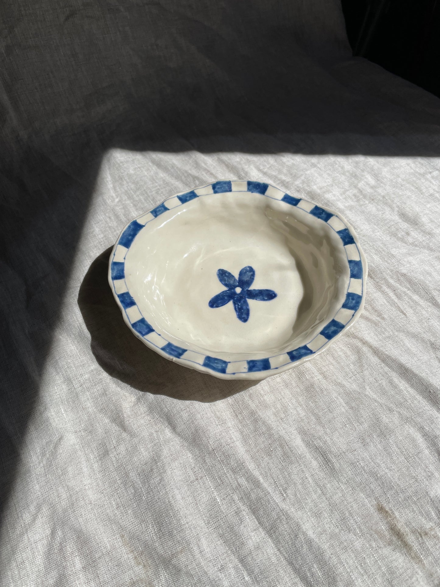 Flutter Bowl - Flower Power