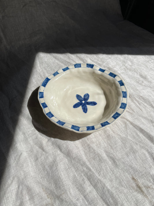 Flutter Bowl - Flower Power
