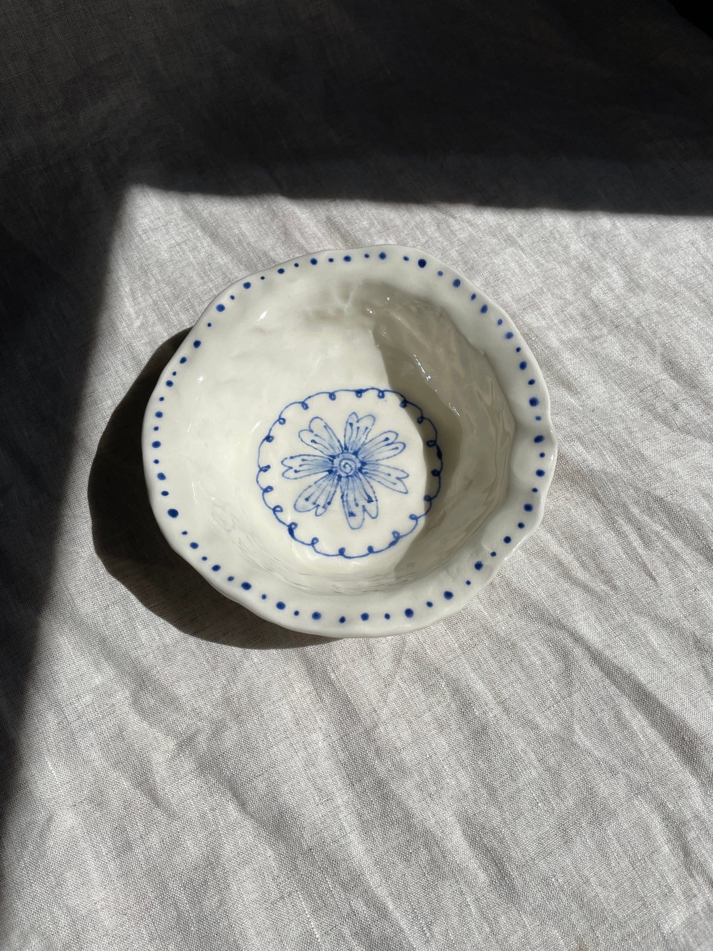 Flutter Bowl - Cosmo